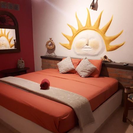 Margaritas Hostel Puerto Vallarta Exterior photo